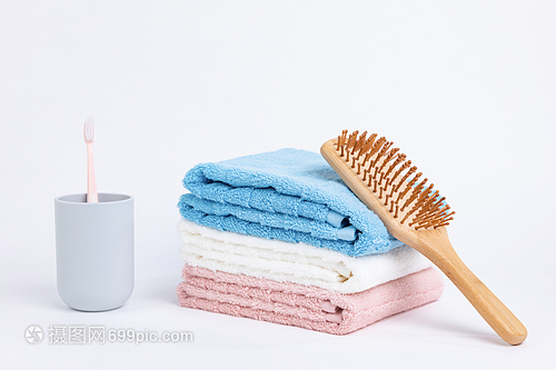 家居洗漱用品與五金工具 提升生活品質的兩大支柱